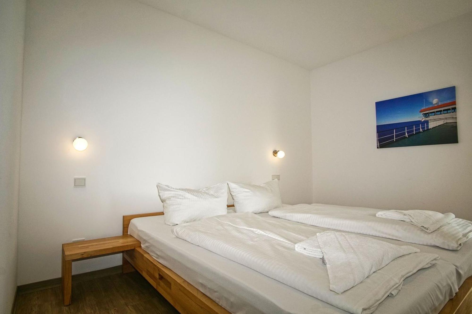 Haus Hafenkieker Fewo 08 - Balkon, Hafenblick 푸트버스 외부 사진